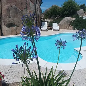 Con Piscina Privata! Rena Majore